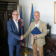 The agreement was signed by UG Rector, Prof. Jerzy Piotr Gwizdała on behalf of the University of Gdańsk and by Prof. Jerzy Limon